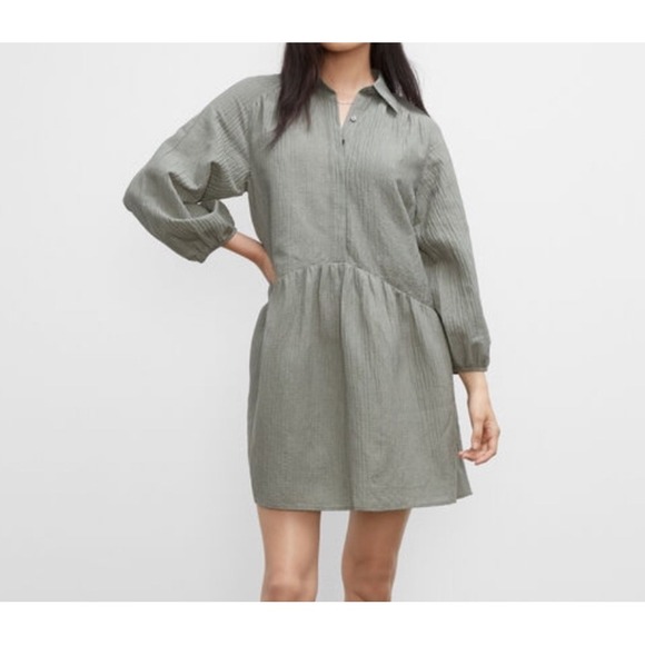 Club Monaco Dresses & Skirts - Club Monaco Linen Blend Seersucker Tiered Lagenlook Mini‎ Dress Green Large EUC